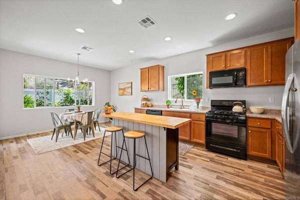 341 Dun Blazer WAY, Fallbrook, CA 92028