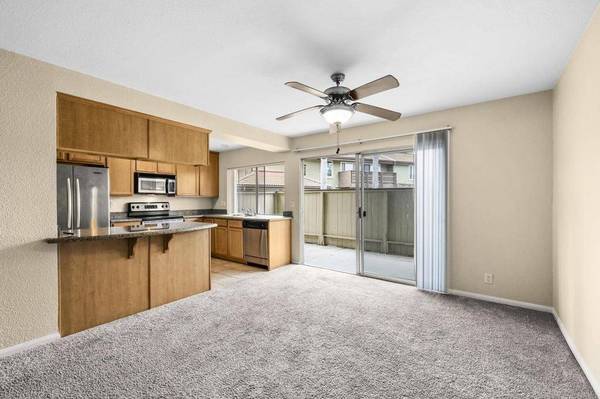 615 Fredricks AVE #103, Oceanside, CA 92058