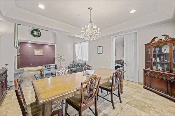 1175 York DR, Vista, CA 92084