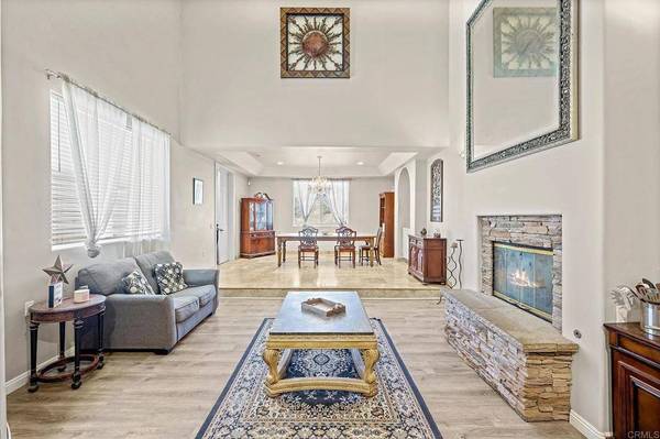 1175 York DR, Vista, CA 92084