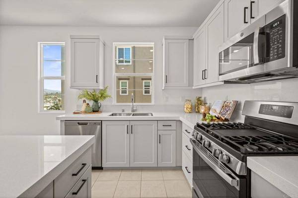 1229 Sunrise #104, San Marcos, CA 92078