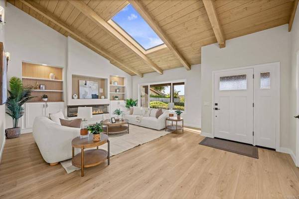 3970 Scott DR, Carlsbad, CA 92008