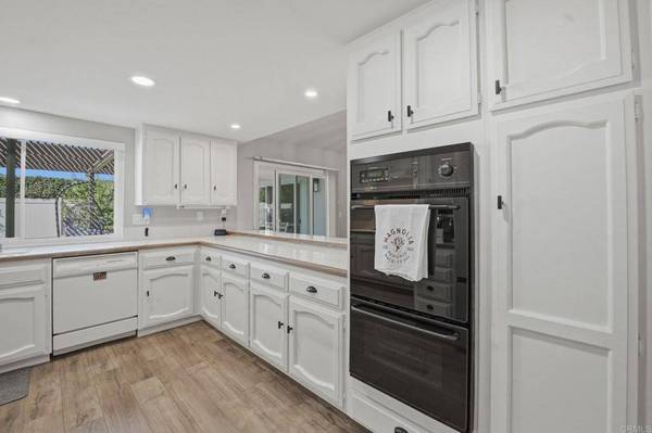 2029 La Brea ST, Escondido, CA 92026