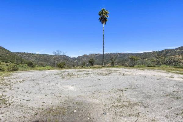 10148 Alex RD, Fallbrook, CA 92028