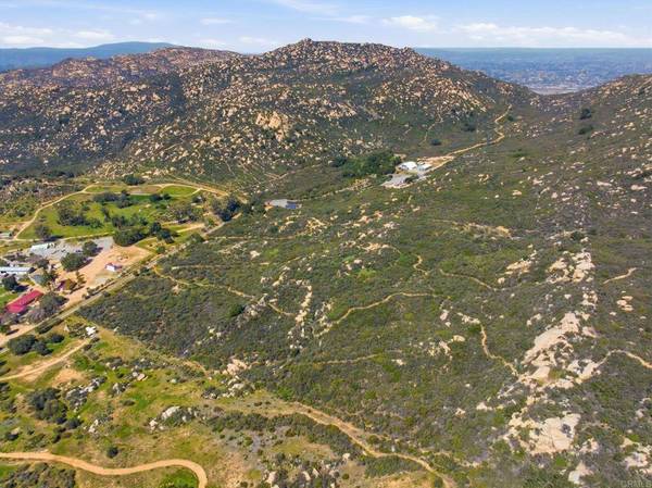 Rainbow Heights RD, Fallbrook, CA 92028