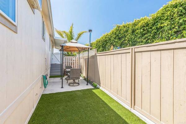 699 N Vulcan AVE, Encinitas, CA 92024