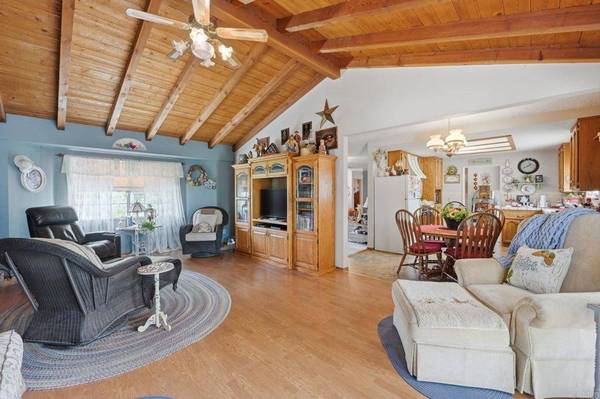 23264 Rolling Meadows DR, Perris, CA 92570