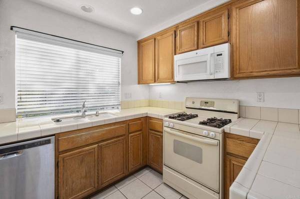 10260 Pinon PL, Lakeside, CA 92040