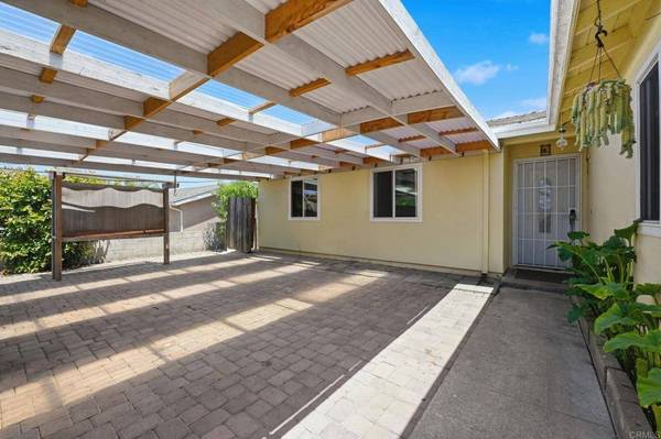 656 Parker ST, Oceanside, CA 92057