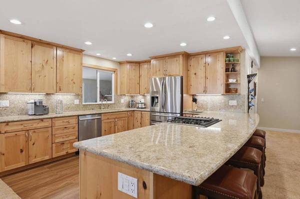 25475 Potrero Valley RD, Potrero, CA 91963
