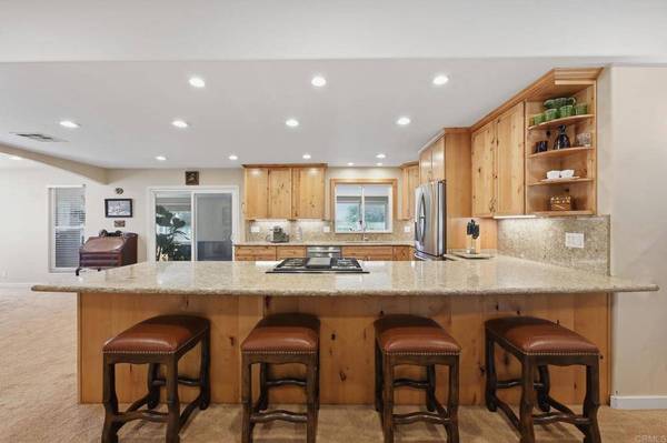 25475 Potrero Valley RD, Potrero, CA 91963