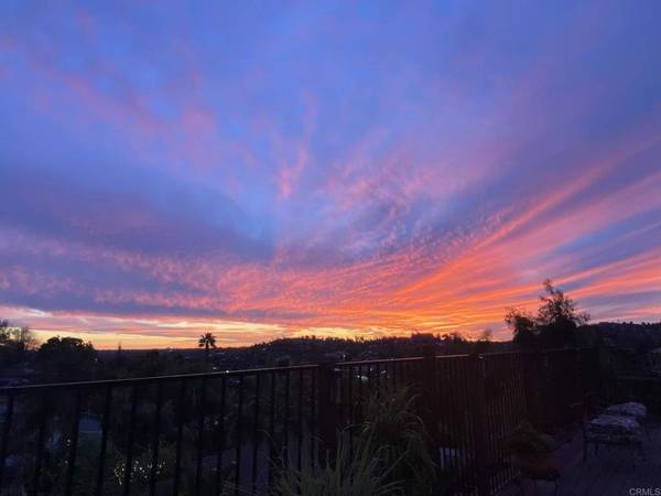 9343 Viento Fuerte Way, La Mesa, CA 91941