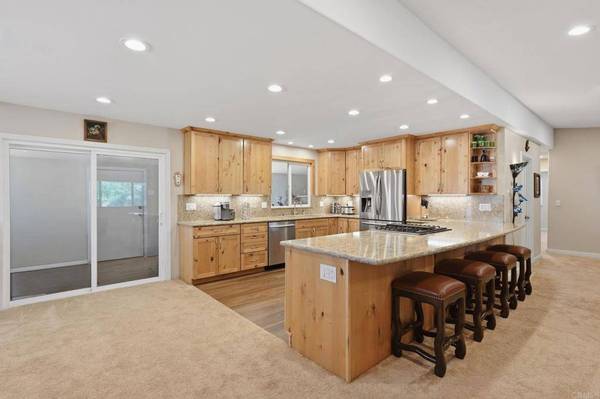 25475 Potrero Valley RD, Potrero, CA 91963