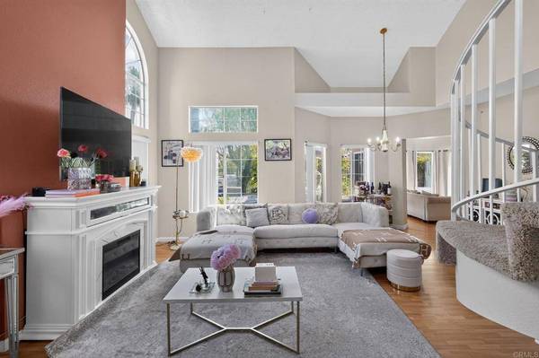 6025 E Hackamore LN, Anaheim, CA 92807