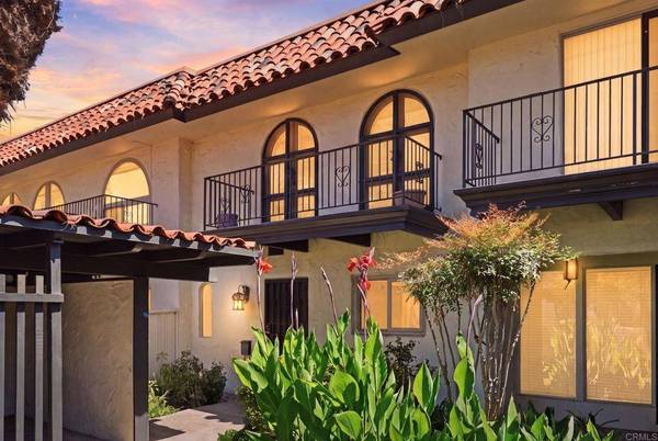 4250 Loma Riviera LN
