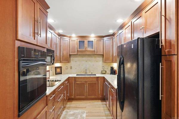8346 Via Sonoma #D, La Jolla, CA 92037