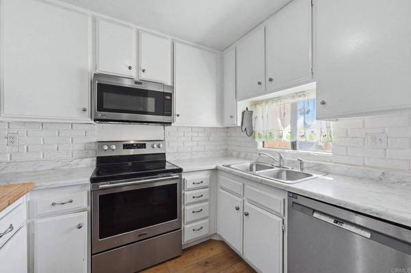 7940 University AVE #14, La Mesa, CA 91942