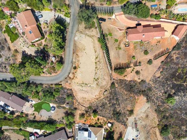 26421 Sky DR, Escondido, CA 92026