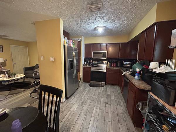 213 SW Chapman AVE, Port Saint Lucie, FL 34953