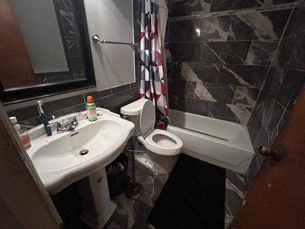 213 SW Chapman AVE, Port Saint Lucie, FL 34953