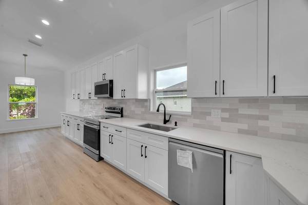 5471 NW Model CT, Port Saint Lucie, FL 34986