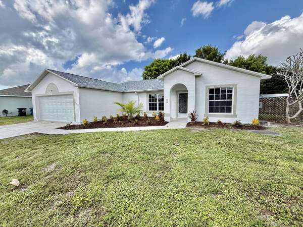 849 SW Thrift AVE, Port Saint Lucie, FL 34953