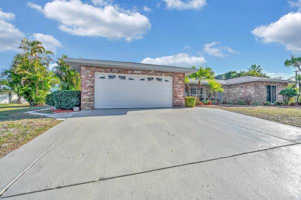 1704 SE Adair RD, Port Saint Lucie, FL 34984