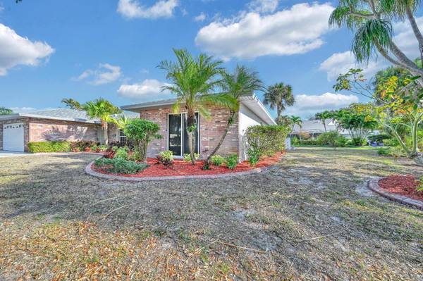 1704 SE Adair RD, Port Saint Lucie, FL 34984
