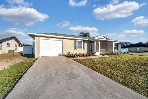 2131 SW Barthel ST, Port St Lucie, FL 34983