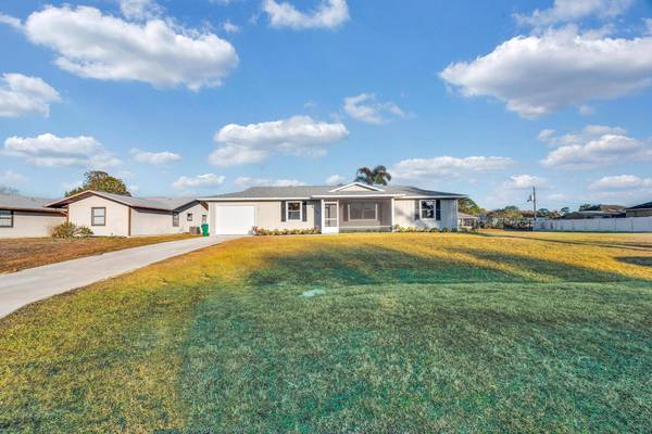 2131 SW Barthel ST, Port St Lucie, FL 34983