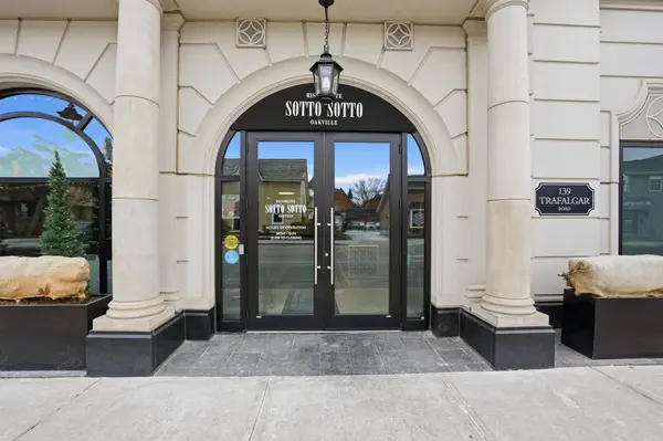 300 Randall ST #312, Oakville, ON L6J 0G2