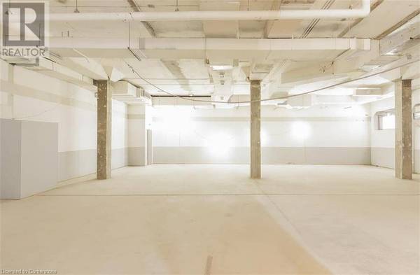 30 DUKE Street W, Kitchener, ON N2H3W4