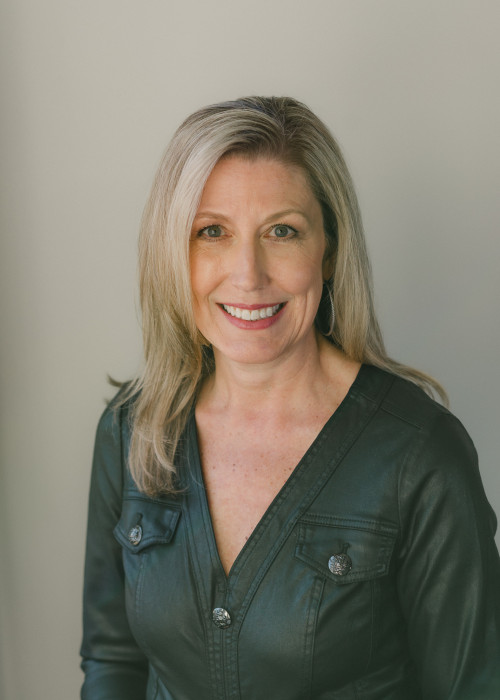 Robin Cushman
