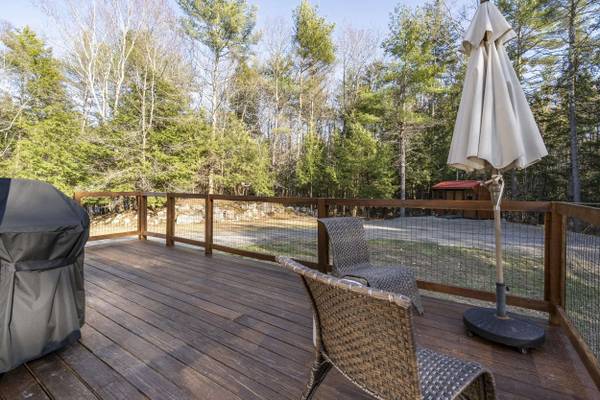 79 Ramsdell RD, Gray, ME 04039