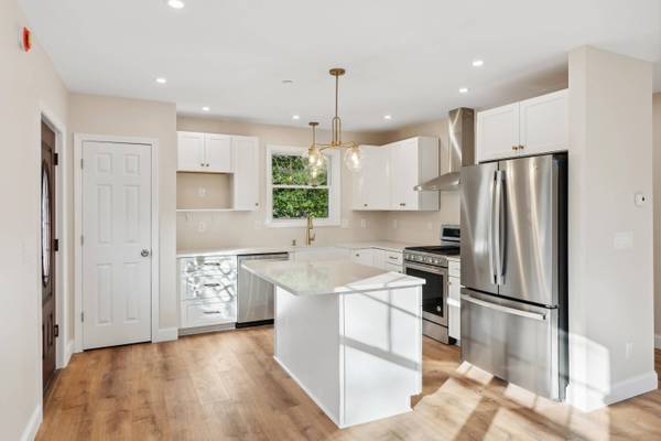 33 Marcelle AVE, South Portland, ME 04106