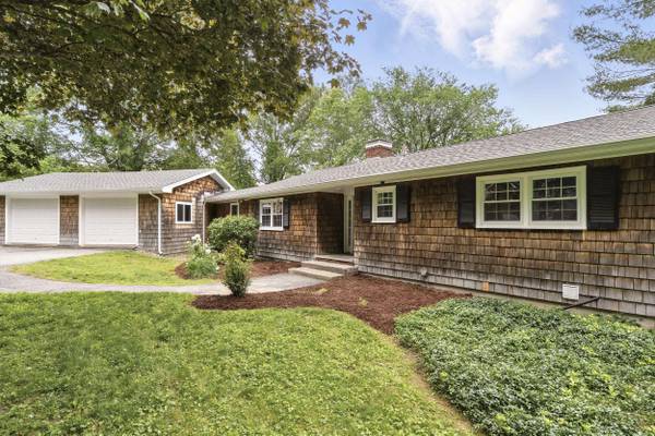 305 River RD, Buxton, ME 04093