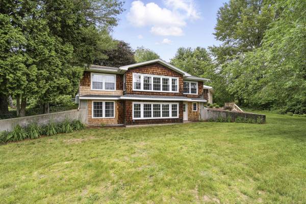 305 River RD, Buxton, ME 04093