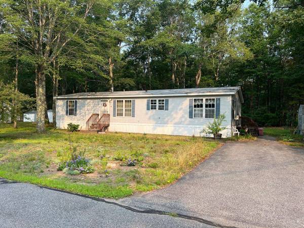 12 Marsh Brook XING, Sanford, ME 04073