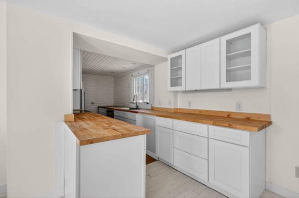 110 Maple ST, Cornish, ME 04020