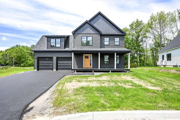 8 Constellation WAY #8, Falmouth, ME 04105