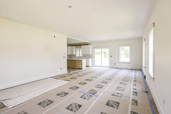 8 Constellation WAY #8, Falmouth, ME 04105