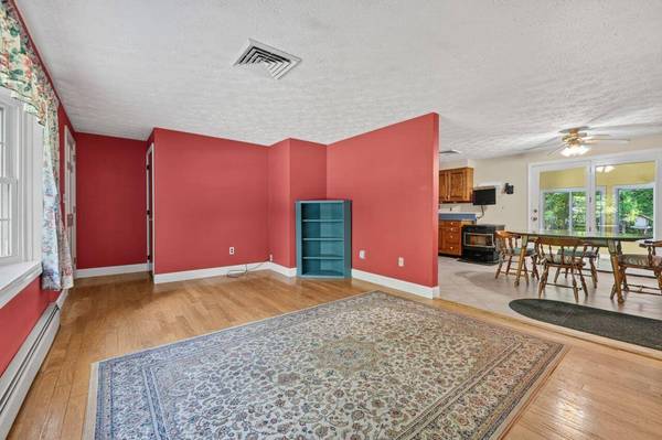 814 Cape RD, Hollis, ME 04042