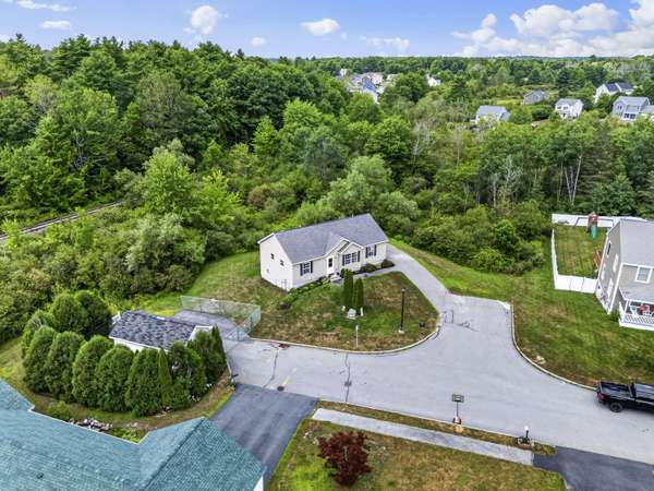 57 Wilson DR, Westbrook, ME 04092