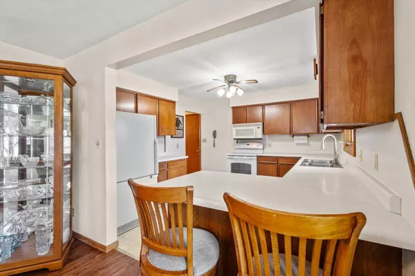 120 US Highway 10, Plum City, WI 54761