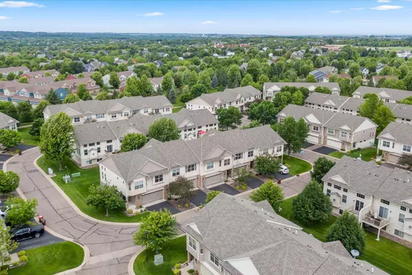 3123 Legacy LN, Woodbury, MN 55129