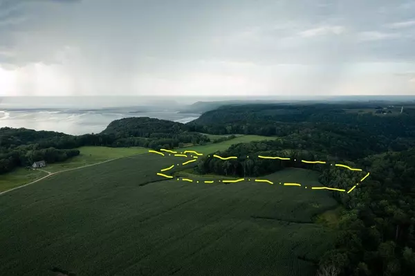 N33XX W Bluff Rd N, Stockholm, WI 54769