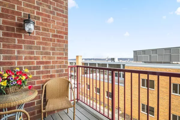 100 4th AVE N #208, South Saint Paul, MN 55075