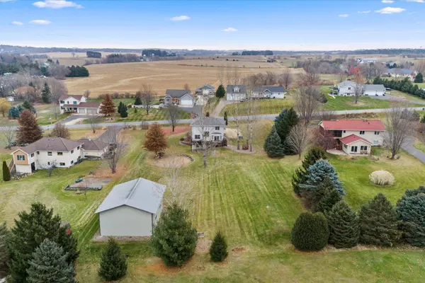 882 162nd ST, Hammond, WI 54015