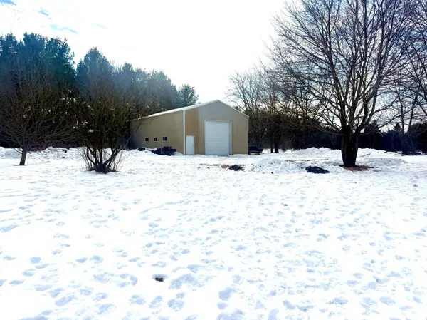 602 Summerfield CIR, Hudson, WI 54016