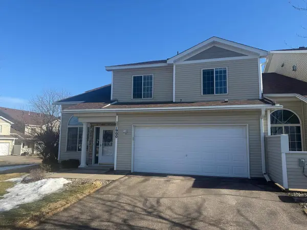 1900 Magnolia PL, Hudson, WI 54016